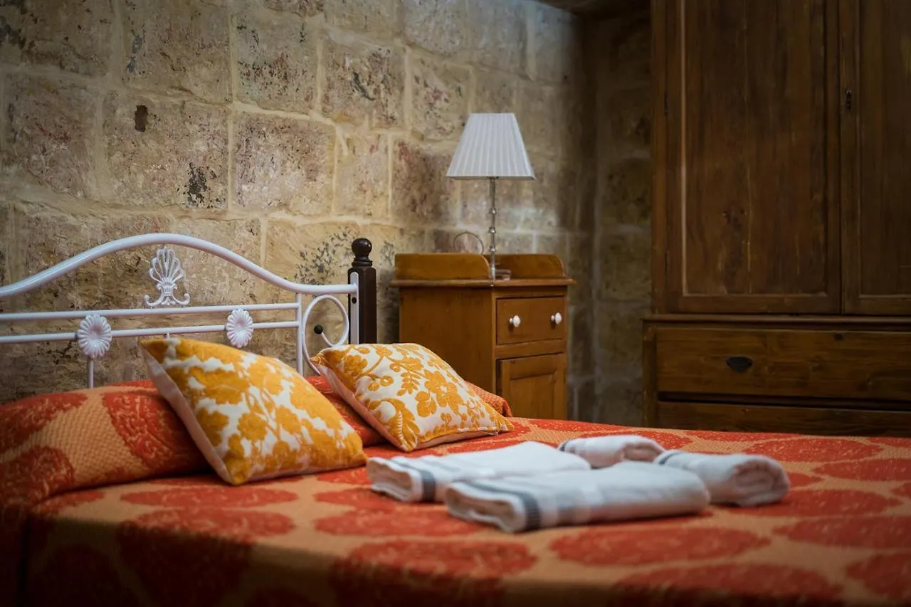 Villa Buddha Zurrieq 0*,  Malta
