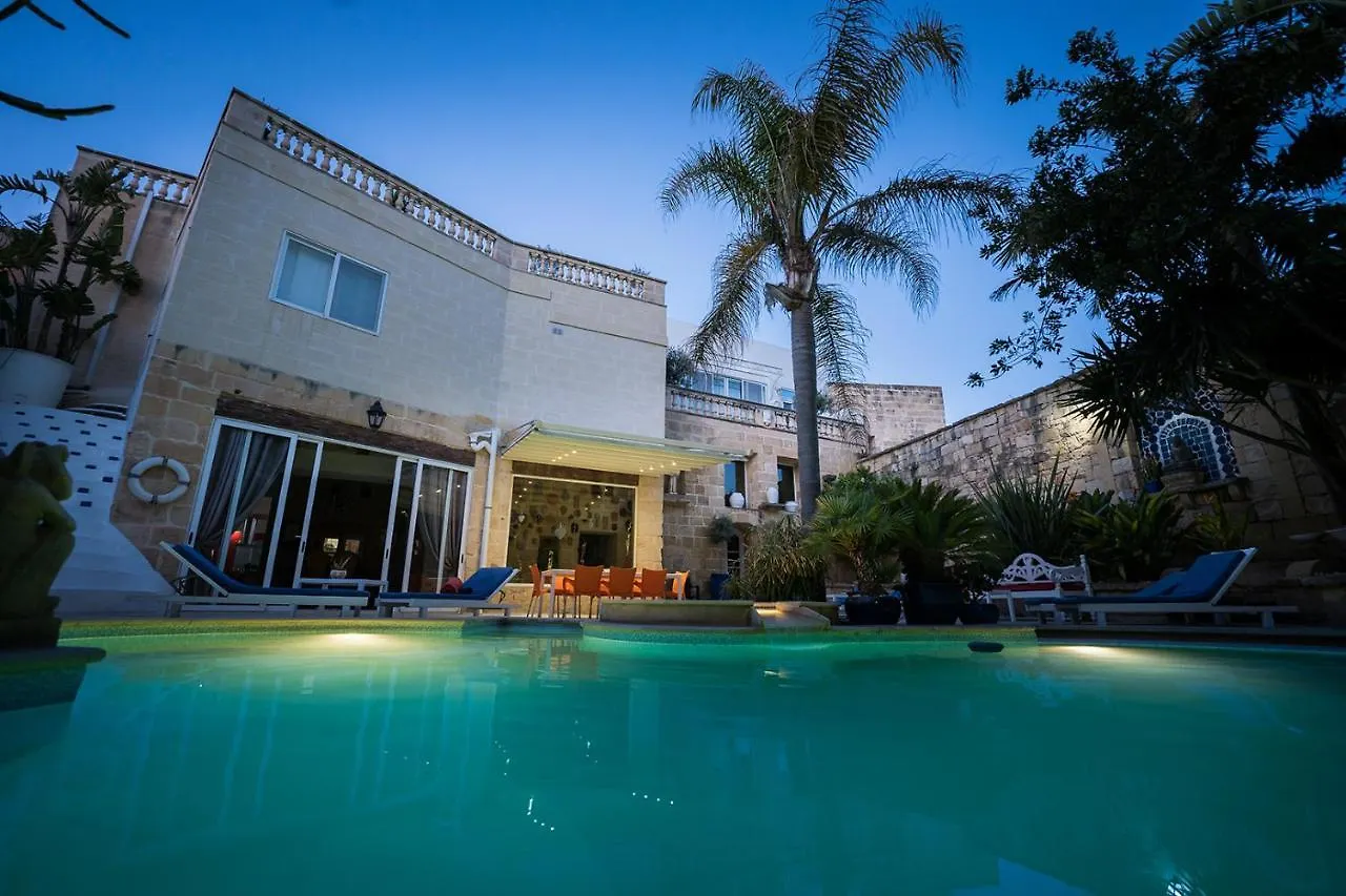 Villa Buddha Zurrieq 0*,  Malta